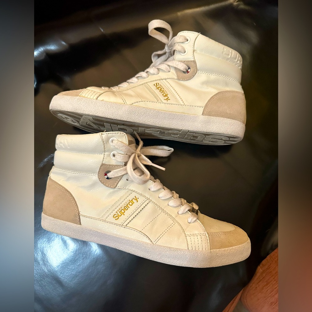Pre Owned Superdry Hightop Sneakers size 11 US